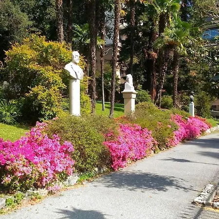 Apartment Porta Soprana, Really Downtown 1 *